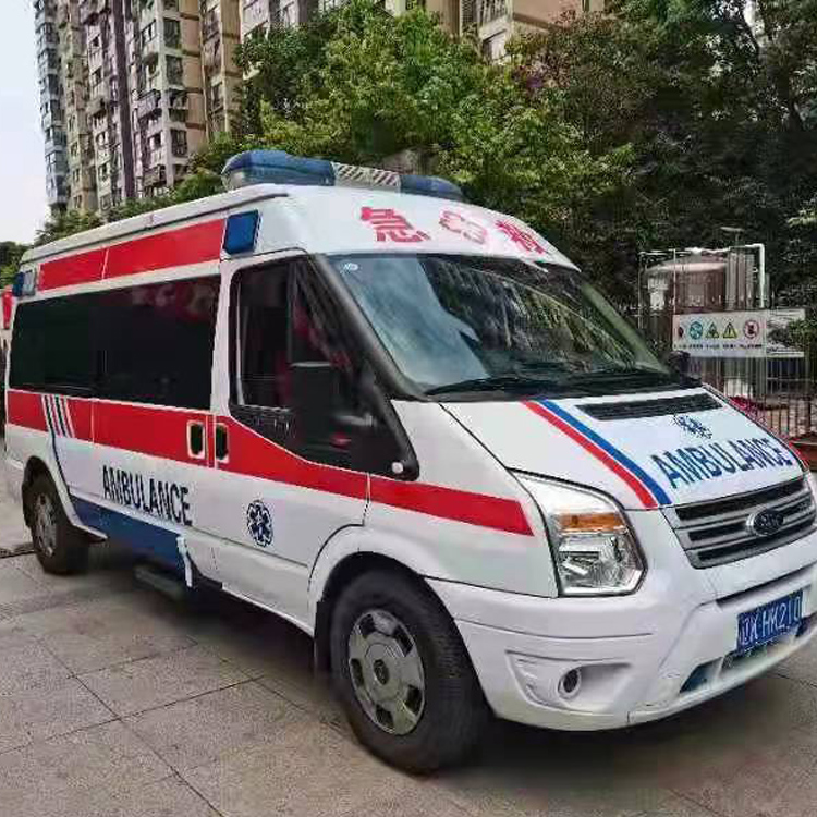 屏边长途救护车护送病人返乡